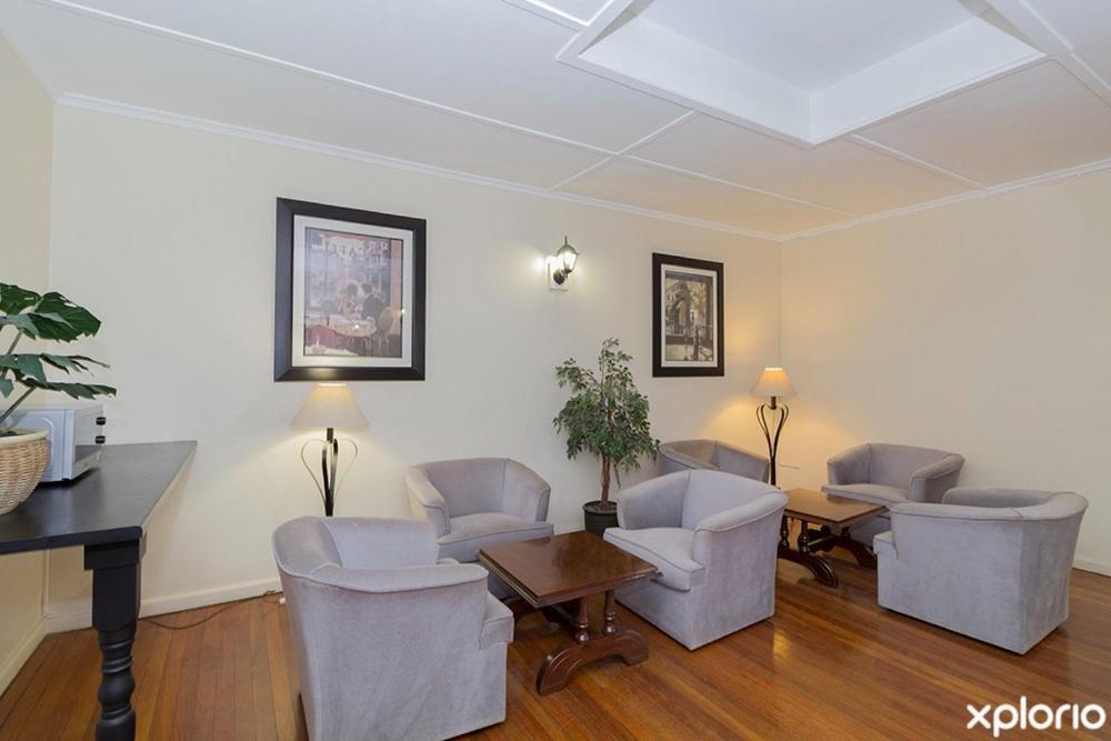 Victoria Hotel Bredasdorp Dış mekan fotoğraf